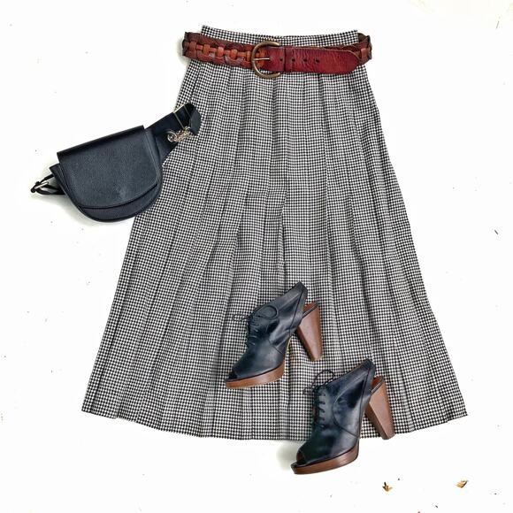 Vintage Woven Cognac Leather Belt | Artisan Patchwork Brass Buckle | Fossil Y2K - Picture 10 of 13